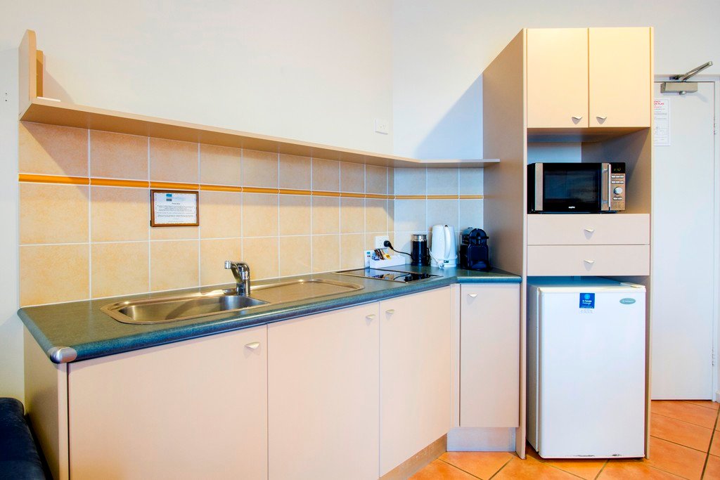 17A&B/14 Hermitage Drive AIRLIE BEACH 21