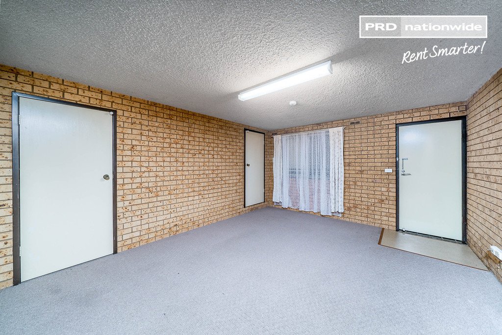 1/7b Henschke Avenue TOLLAND 3