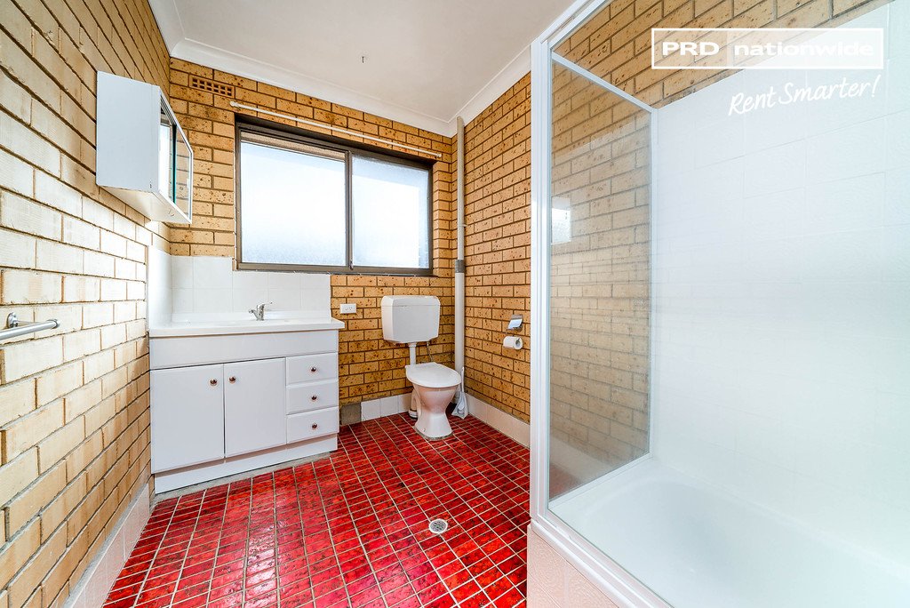 1/7b Henschke Avenue TOLLAND 7