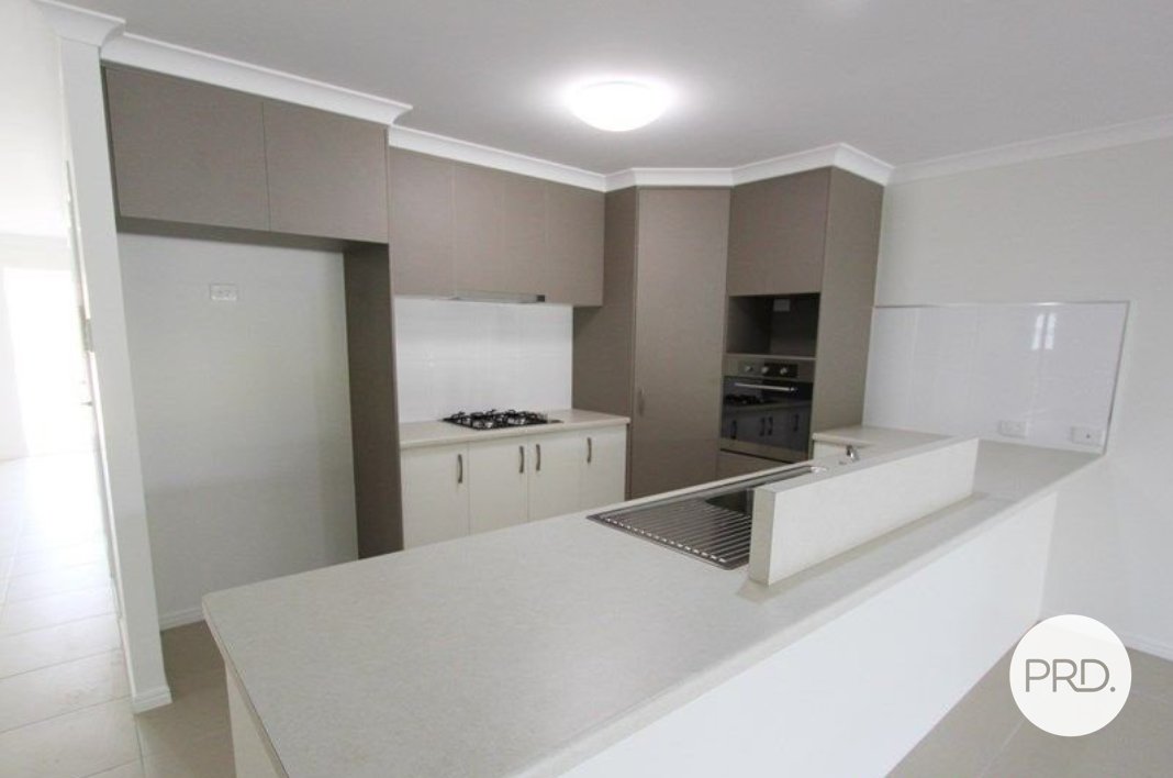 17B OUSTON Place GLADSTONE 2