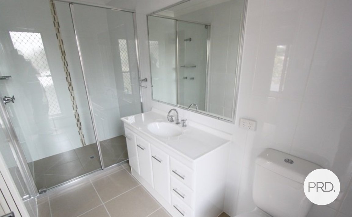 17B OUSTON Place GLADSTONE 3