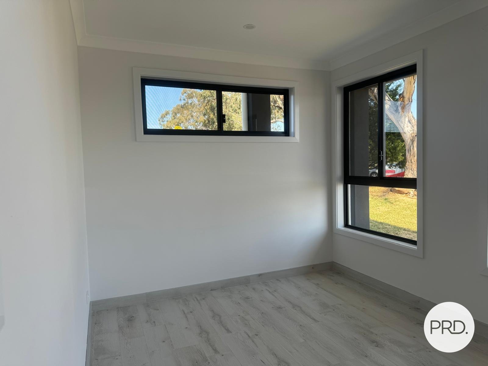 17B Porter Street MINTO 11