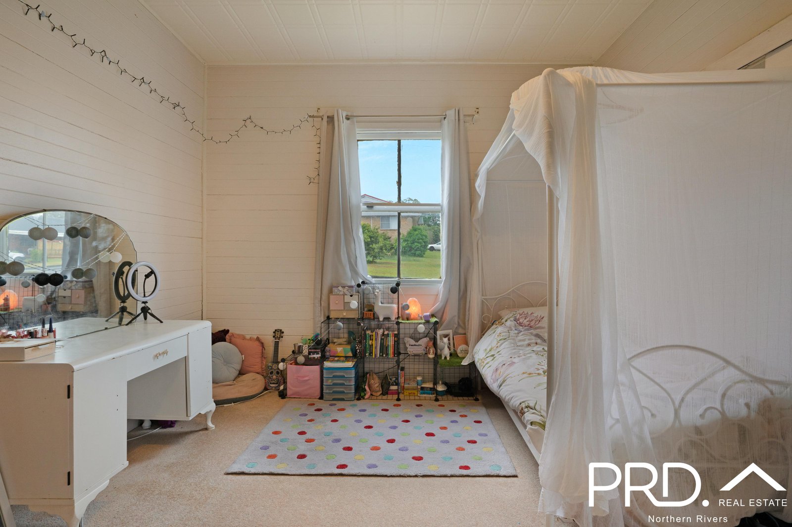 17B Saville Street GENEVA 6