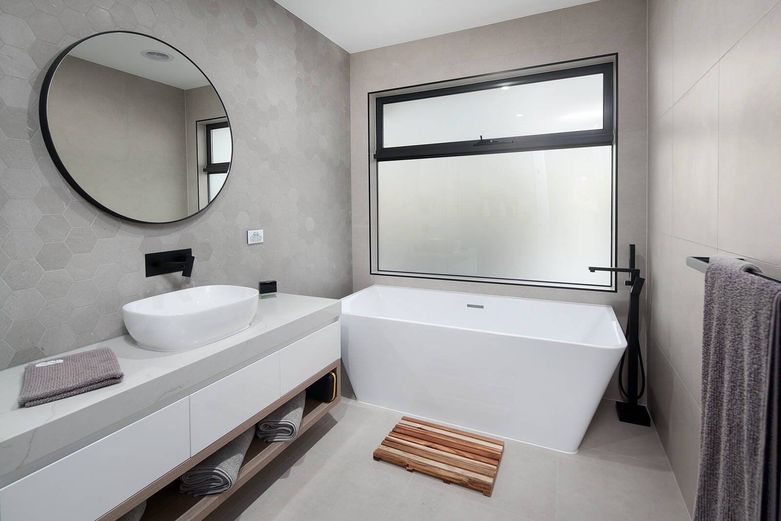 Real Estate and Property in 17B Waratah Street, Doveton, VIC