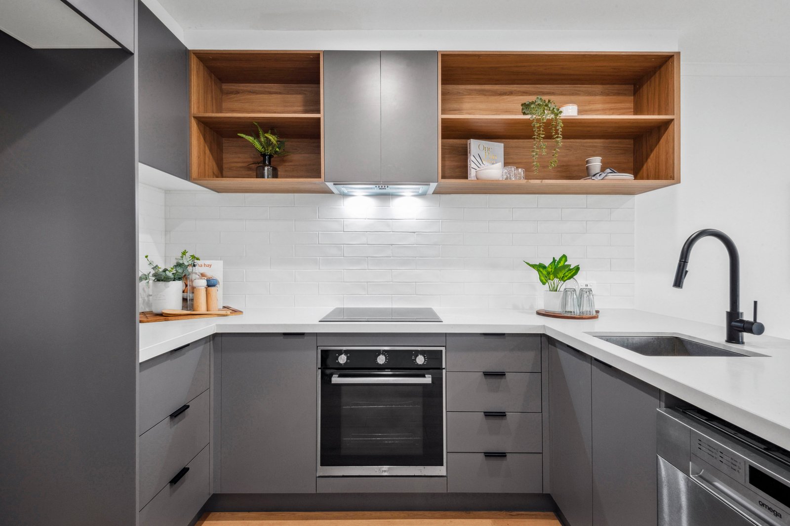 Gallery: 1/8-10 Ballater Avenue