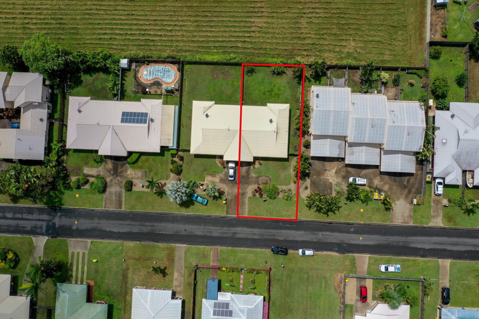 1/8-10 Gardenia Street PROSERPINE 5