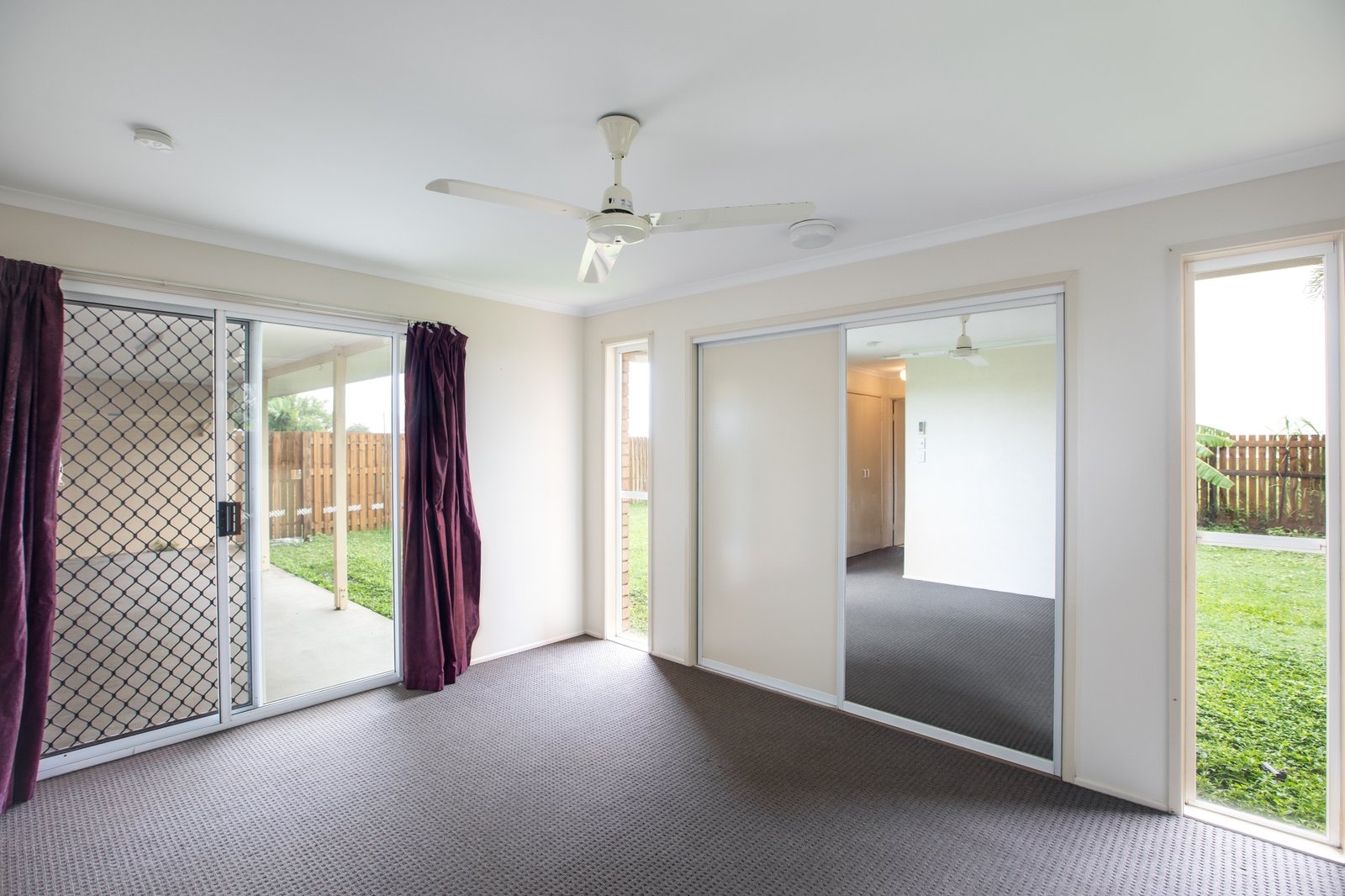1/8-10 Gardenia Street PROSERPINE 8