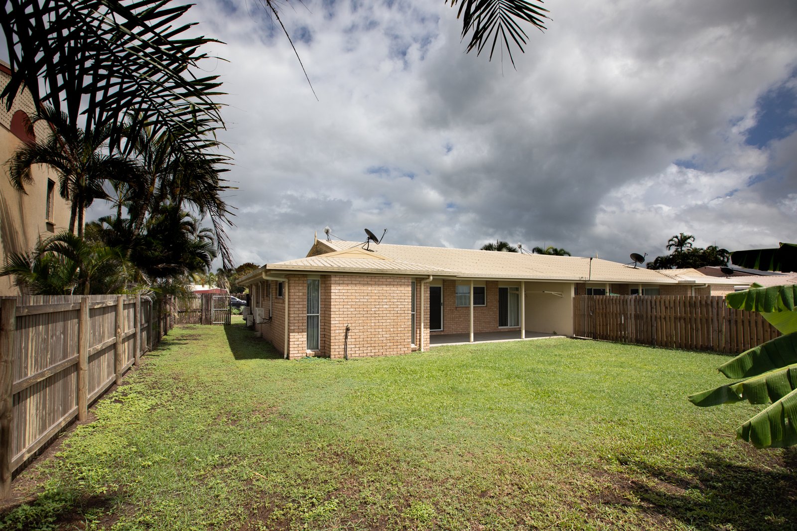 1/8-10 Gardenia Street PROSERPINE 13