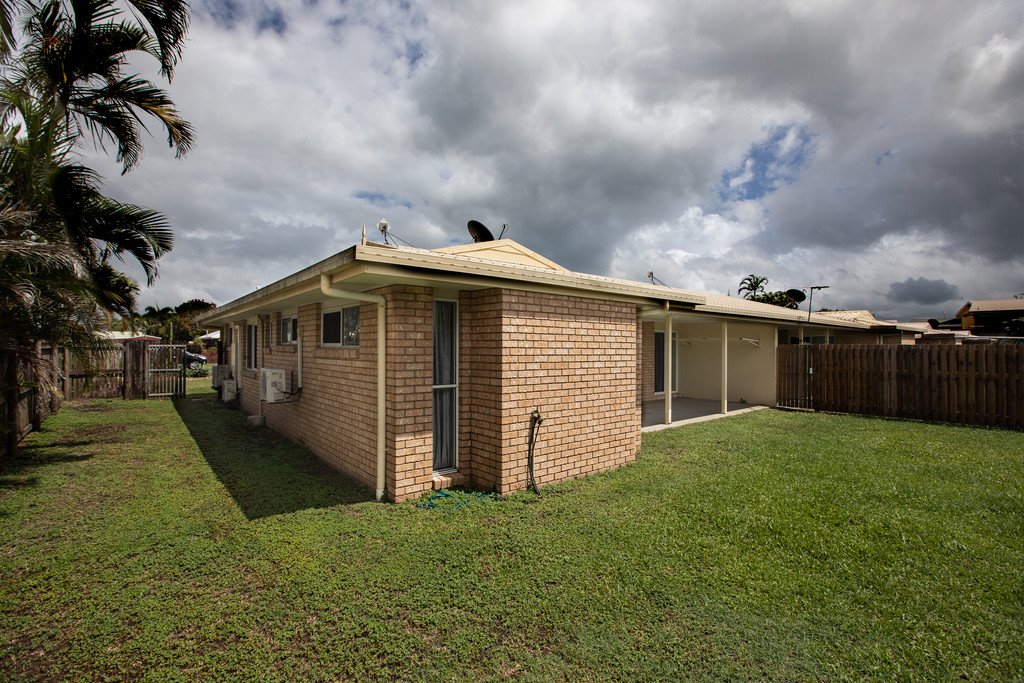 1/8-10 Gardenia Street PROSERPINE 13
