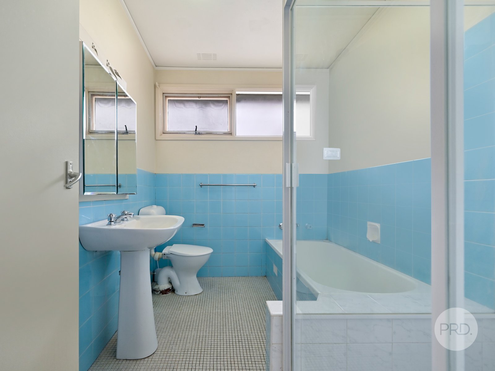 18 & 18A Banool Avenue SOUTH PENRITH 5