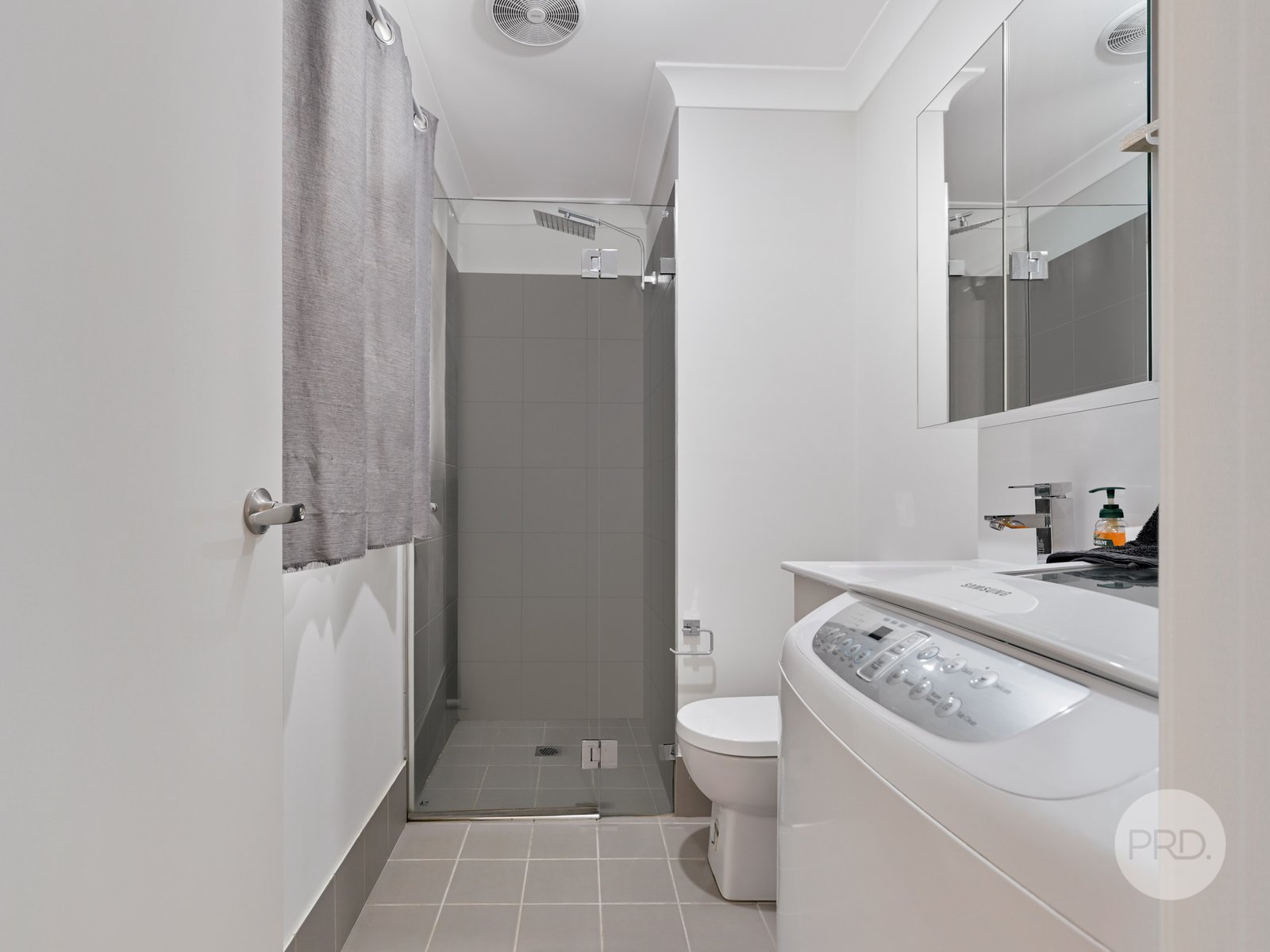 18 & 18A Banool Avenue SOUTH PENRITH 10