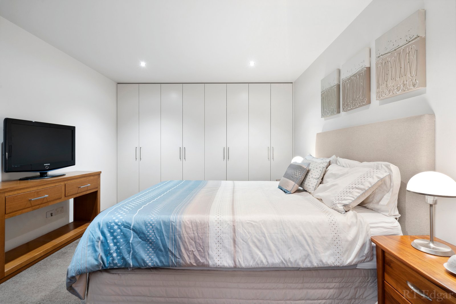 Real Estate and Property in 18-19 Sand Close, Indented Head, VIC