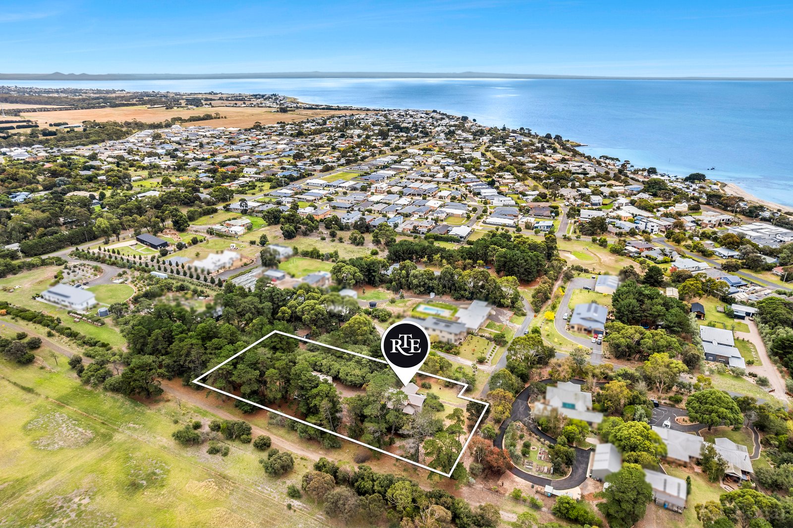 Real Estate and Property in 18-19 Sand Close, Indented Head, VIC