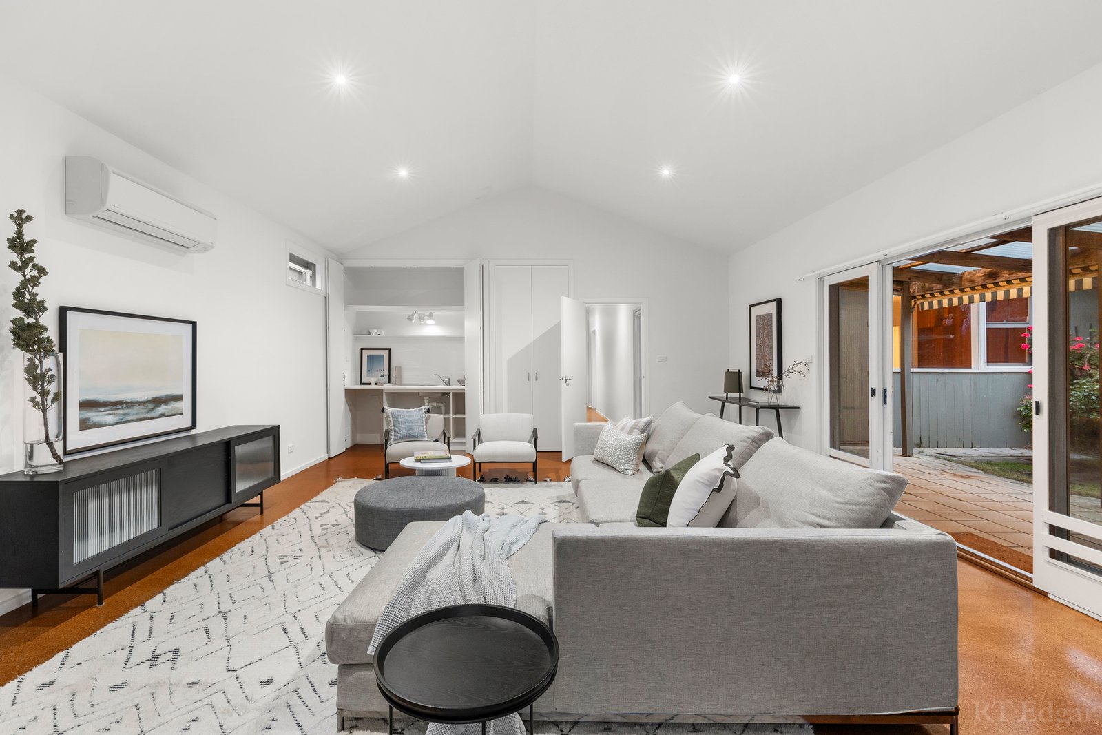 Real Estate and Property in 18-20 George Street, Barwon Heads, VIC