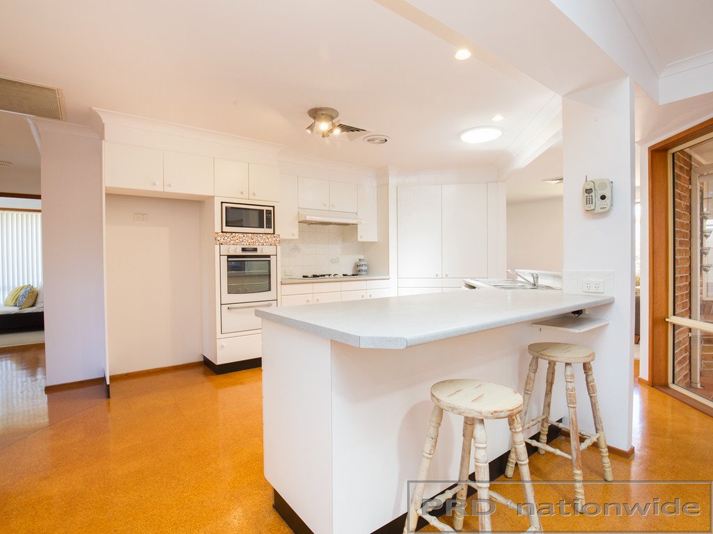 18 Adam Avenue RUTHERFORD 8