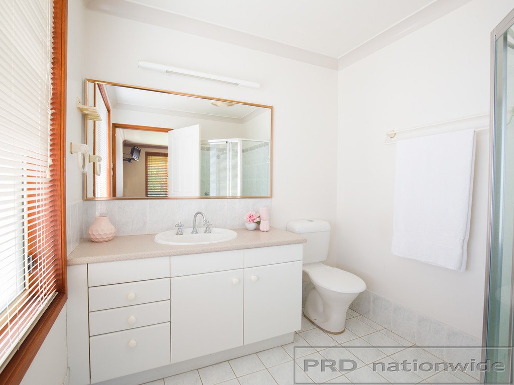 18 Adam Avenue RUTHERFORD 14