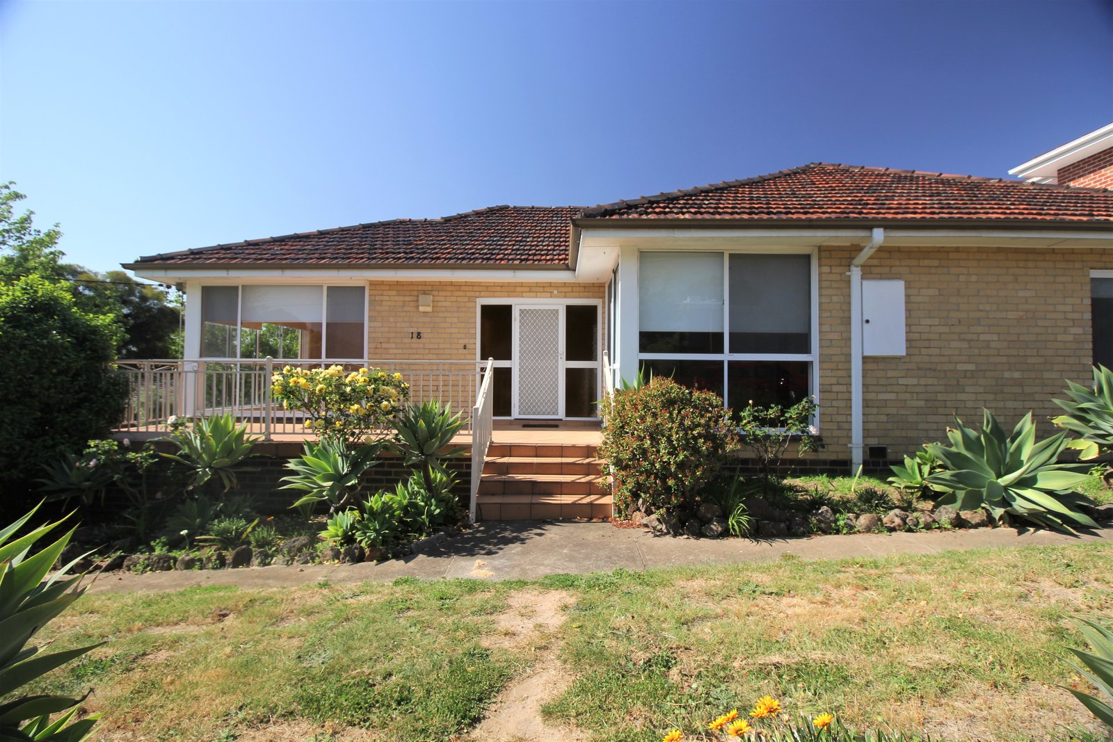 Gallery: 18 Aikman Crescent