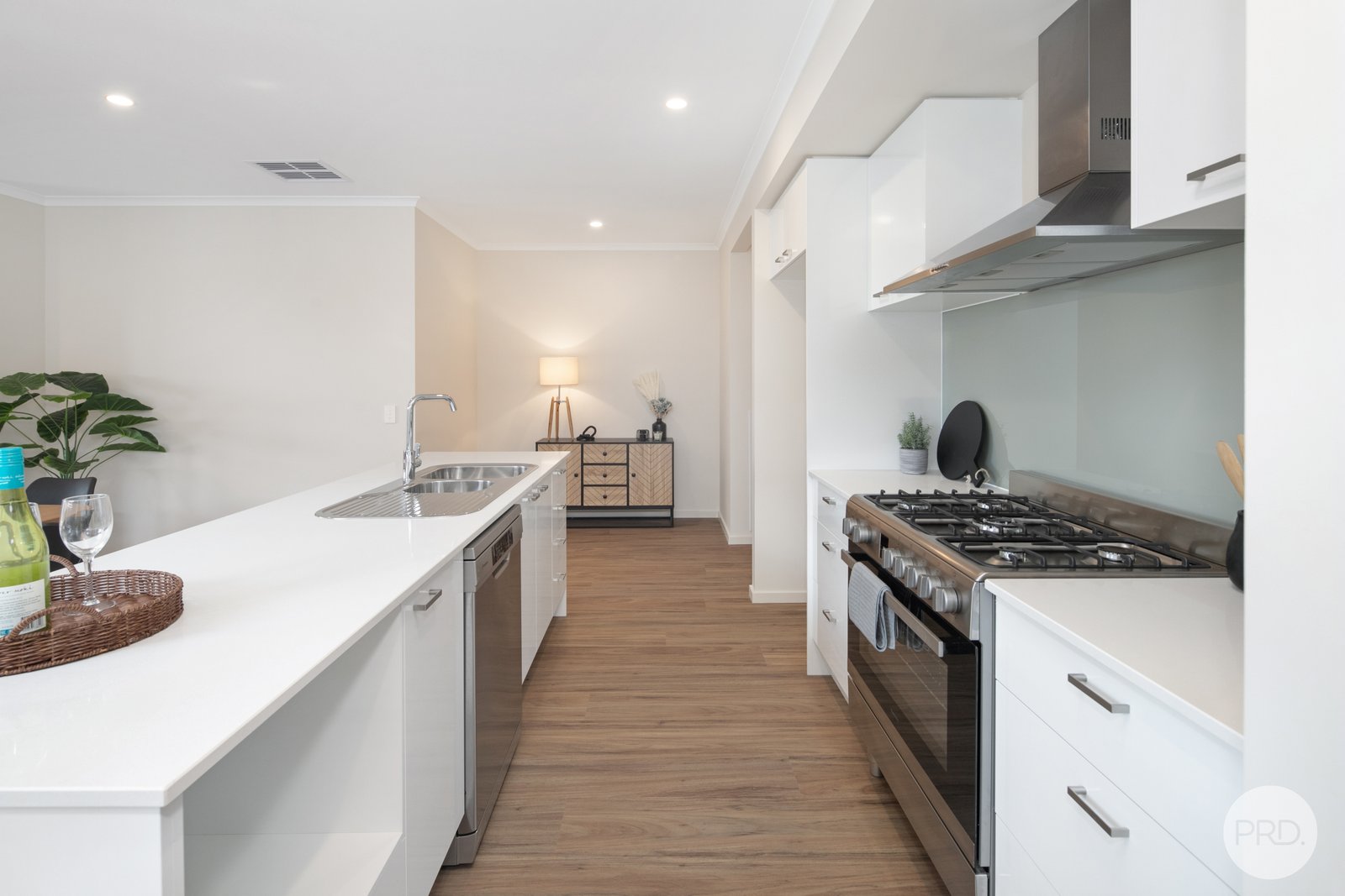 18 Ainsworth Street LUCAS 6