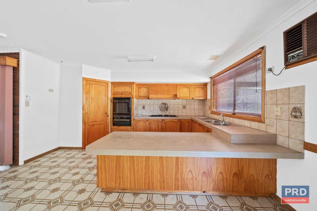 18 Akoonah Drive GOLDEN SQUARE 5