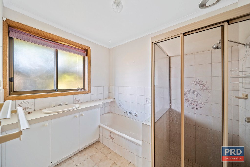 18 Akoonah Drive GOLDEN SQUARE 9