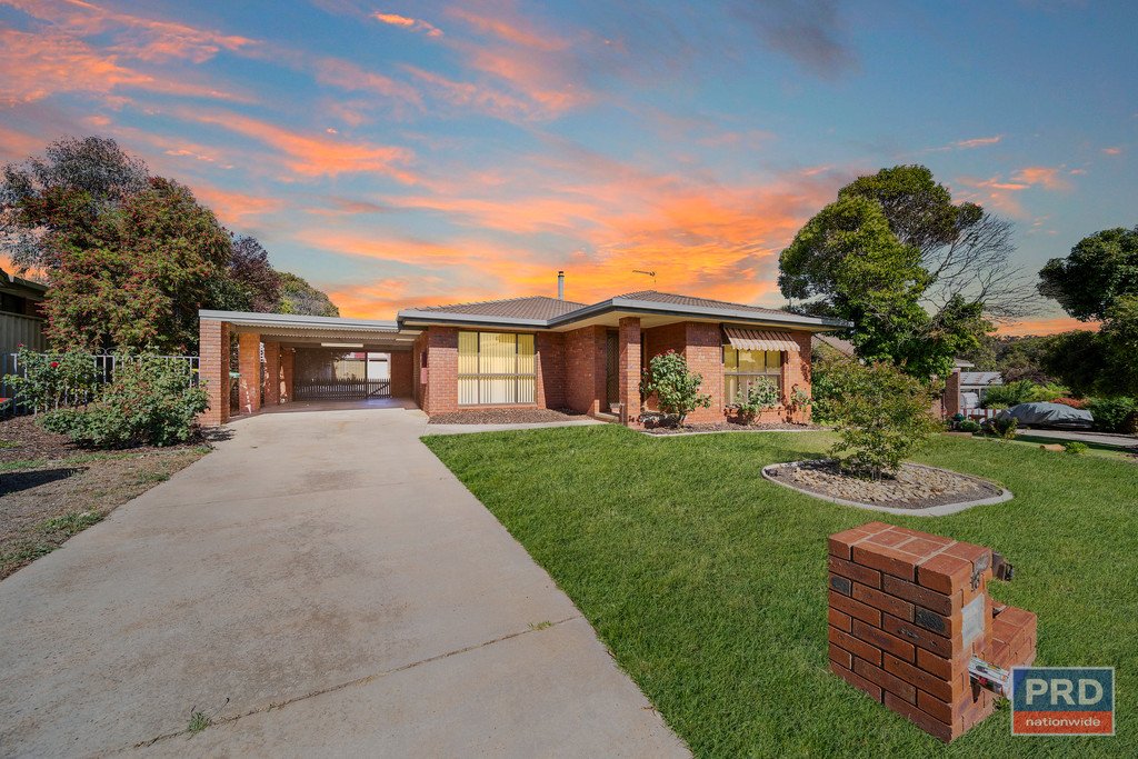 18 Akoonah Drive GOLDEN SQUARE 12