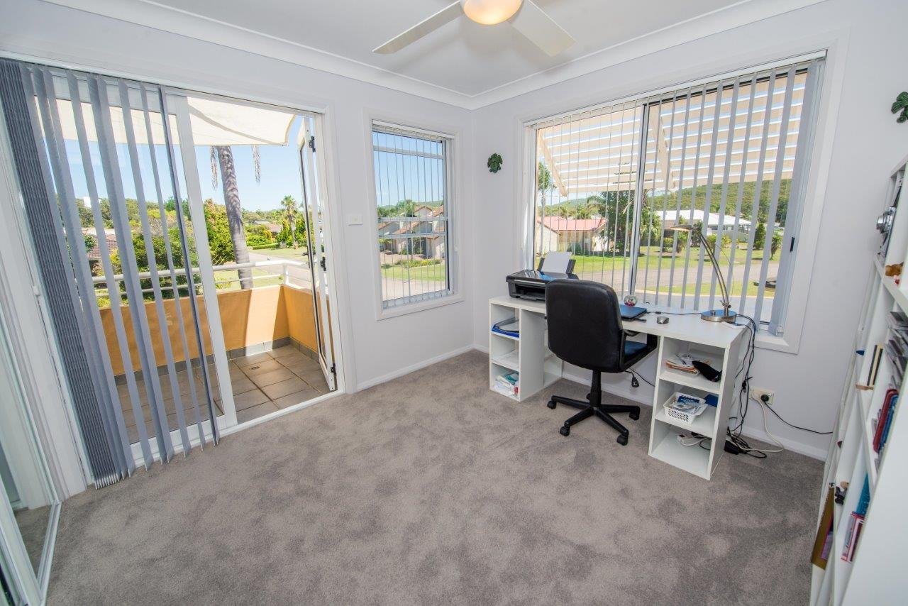 1/8 Ala Moana Way FINGAL BAY 16