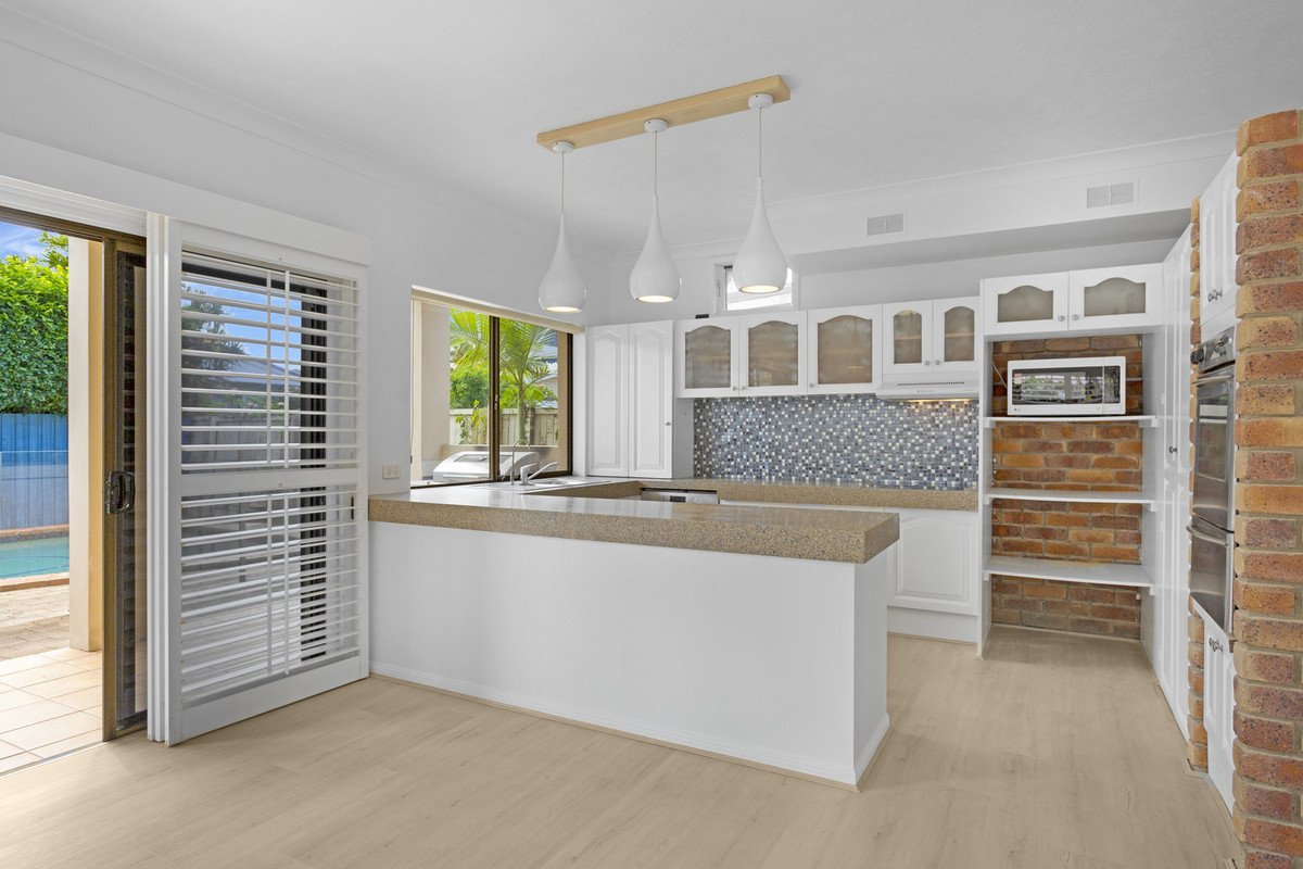 18 Albatross Avenue Mermaid Beach 20