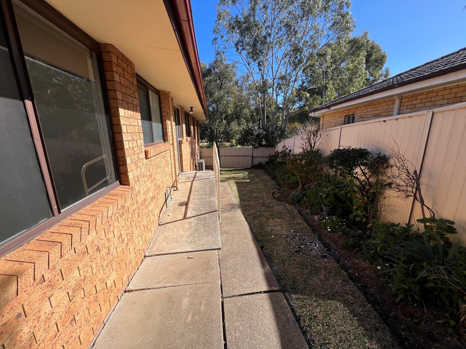 18 Alexandra Street TAMWORTH 12