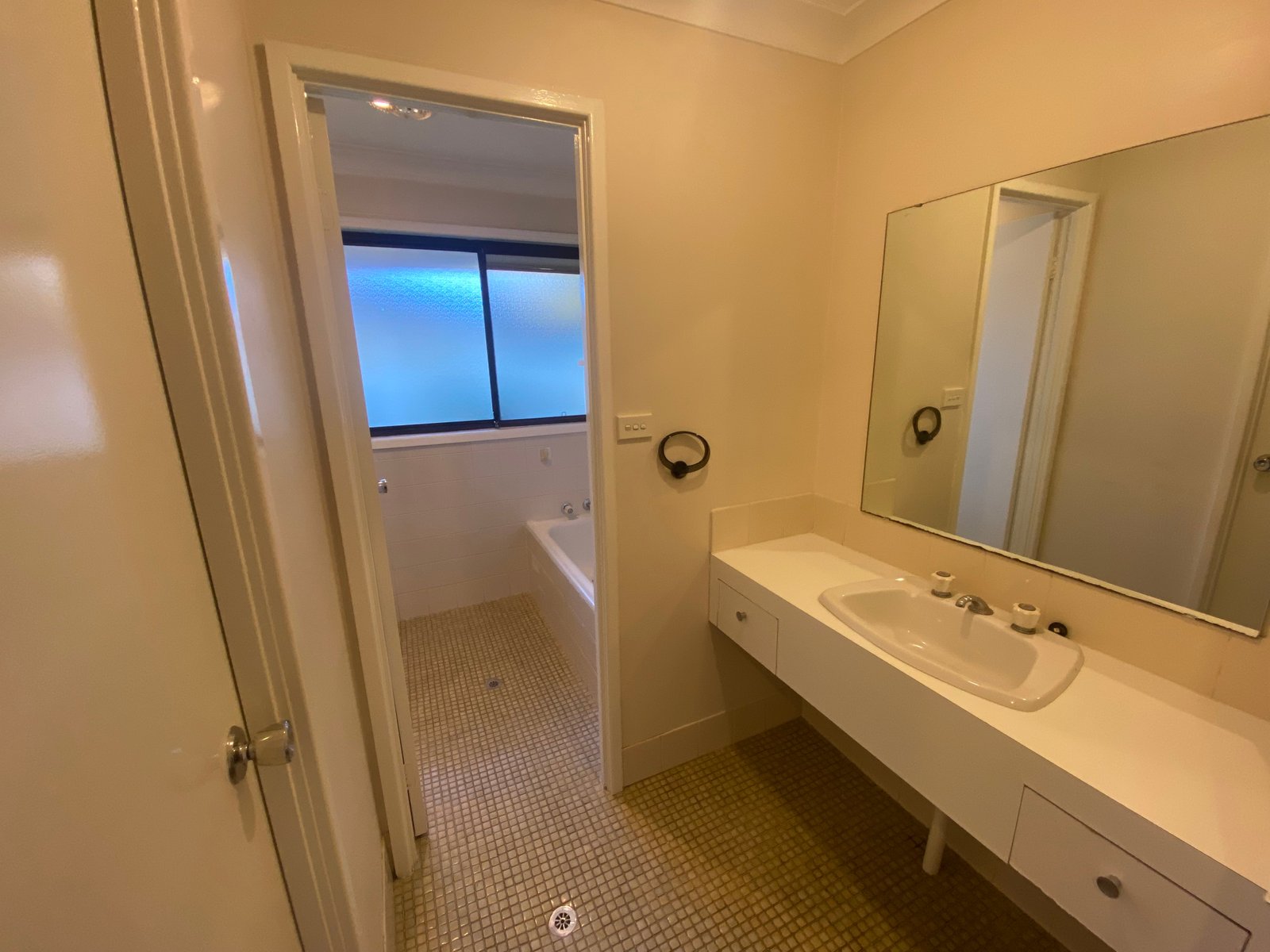 18 Alexandra Street TAMWORTH 7