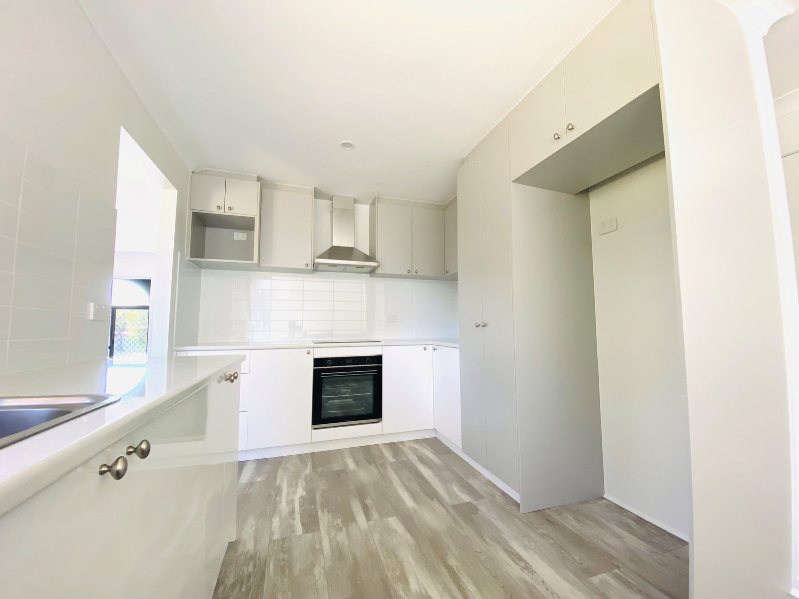 18 Allawah Street HILLVUE 6