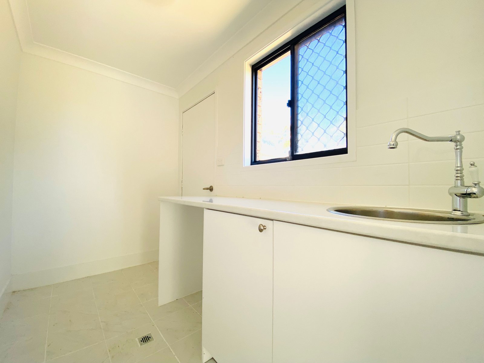 18 Allawah Street HILLVUE 19