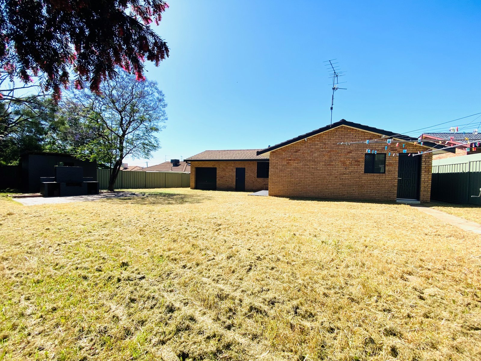18 Allawah Street HILLVUE 20