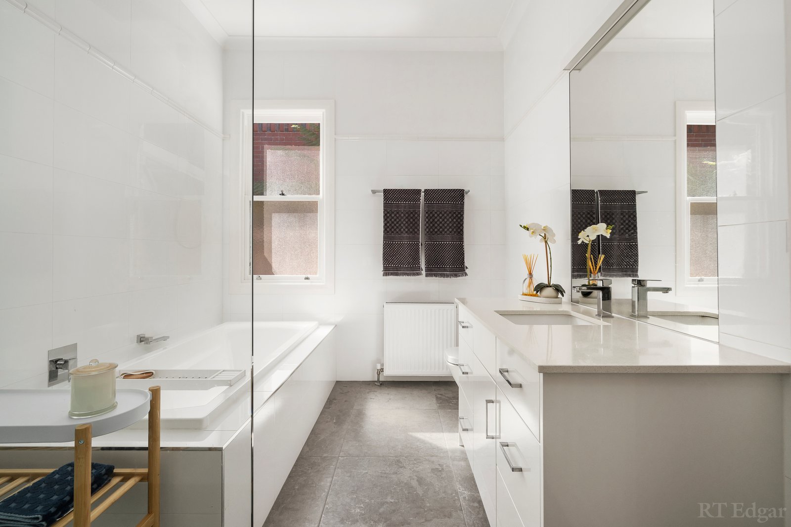 Real Estate and Property in 18 Alleyne Avenue, Armadale, VIC