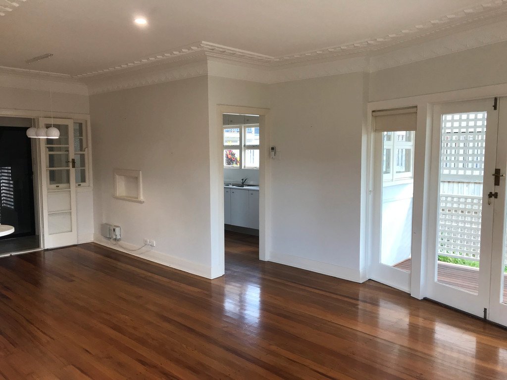 18 Amelia Street NUNDAH 5