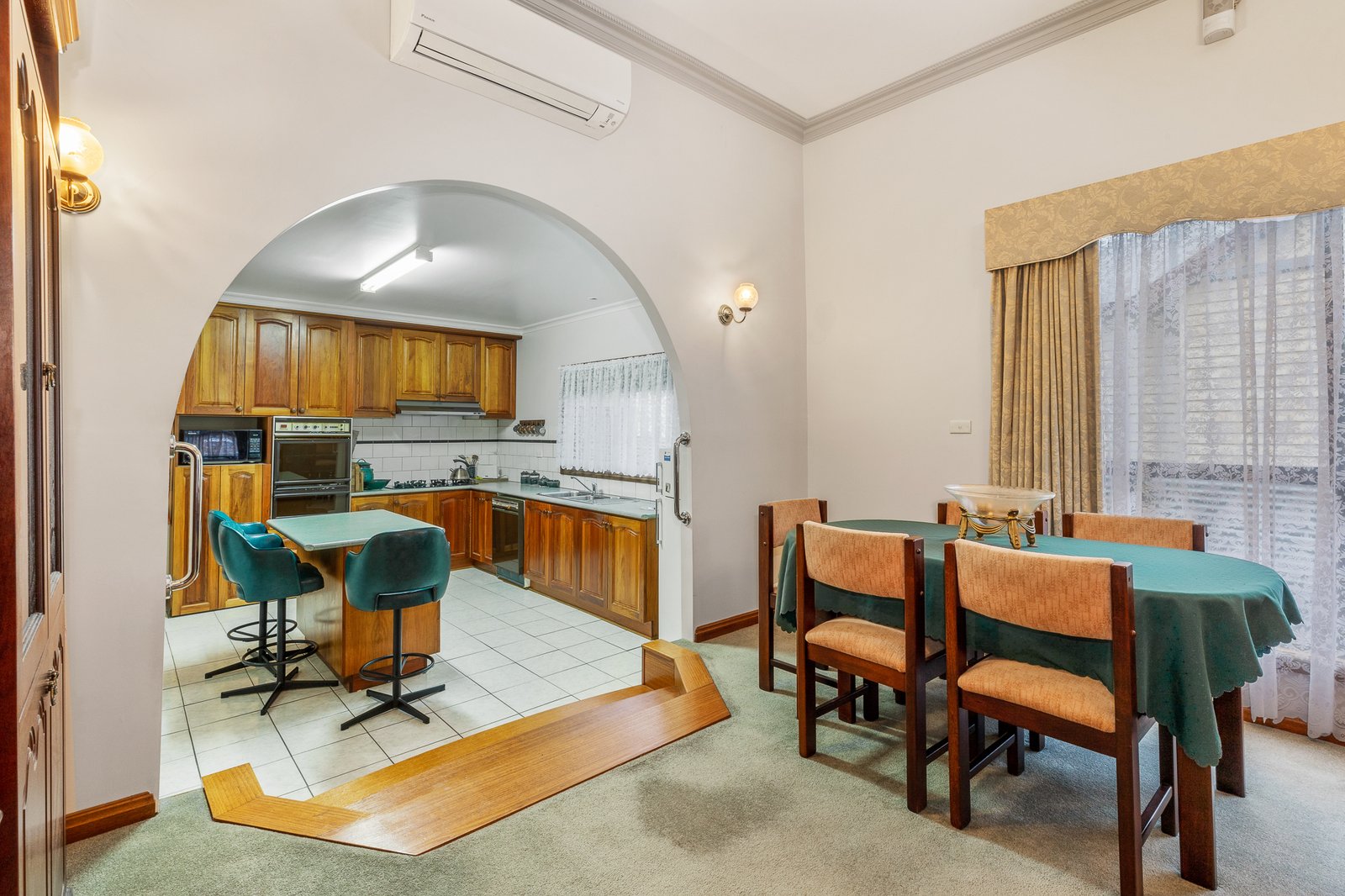 Gallery: 18 Anderson Street