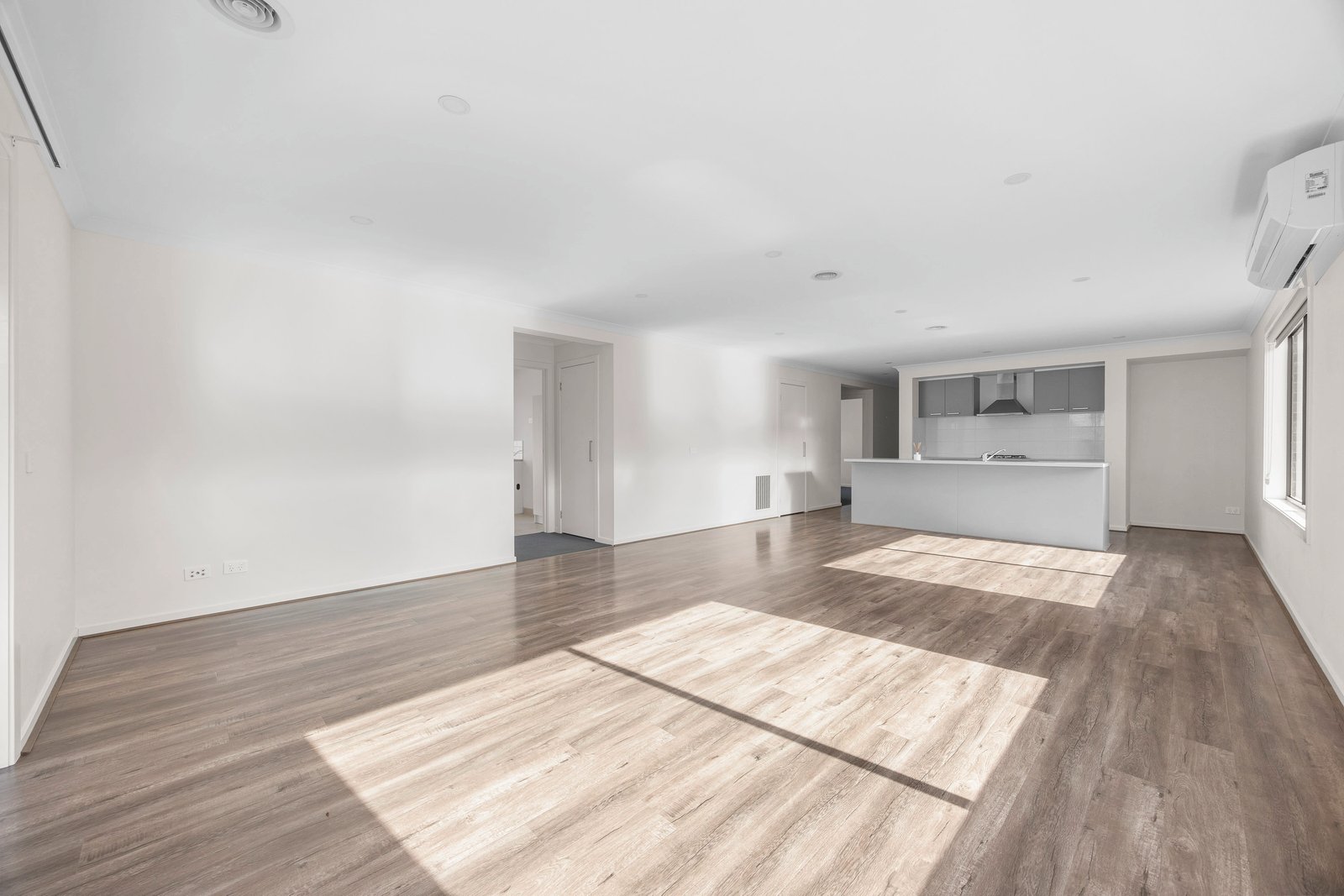Gallery: 18 Anneke Way