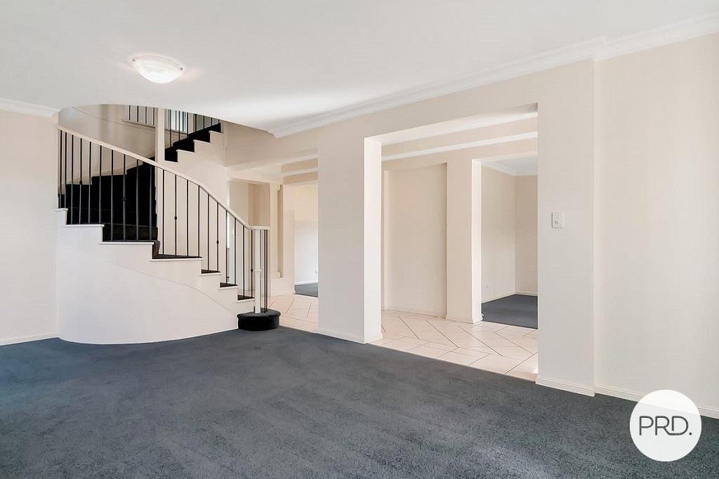 18 Ardisia Court BURLEIGH HEADS 4