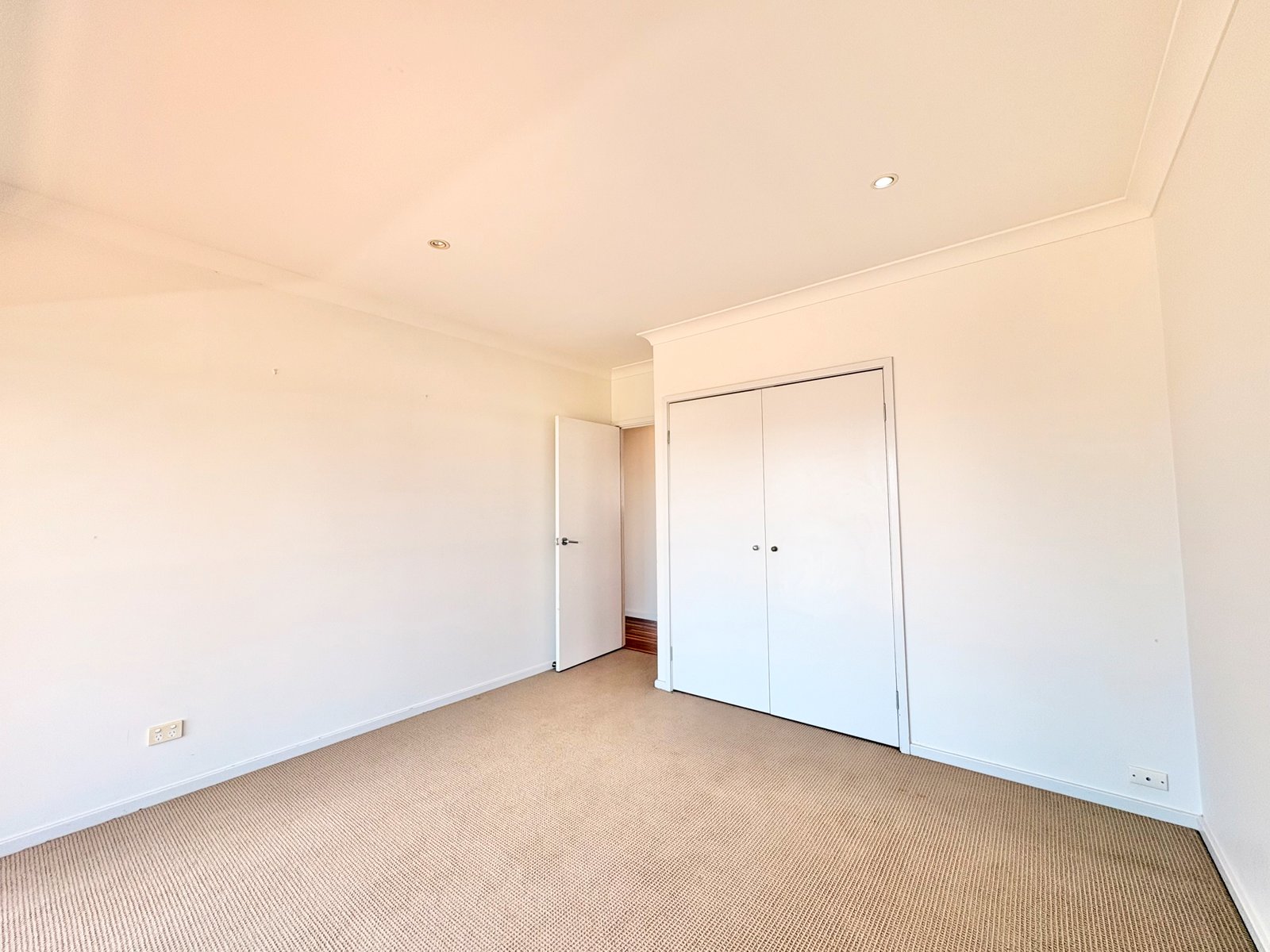 18 Argyle Ave  ANNA BAY 7