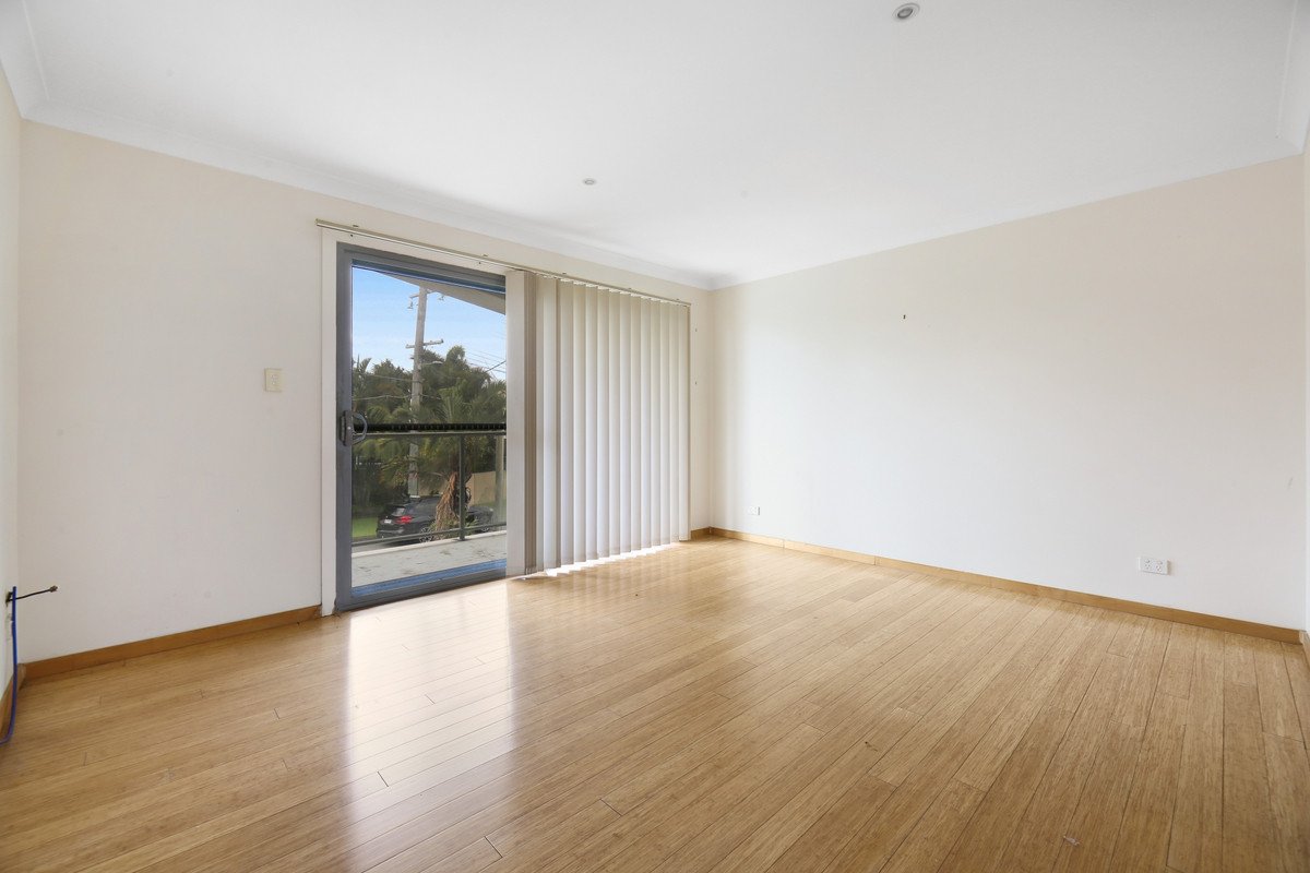 18 Aruma Avenue Burleigh Waters 14