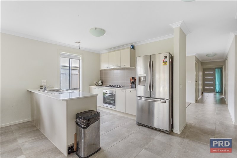 18 Atherton Street HUNTLY 2