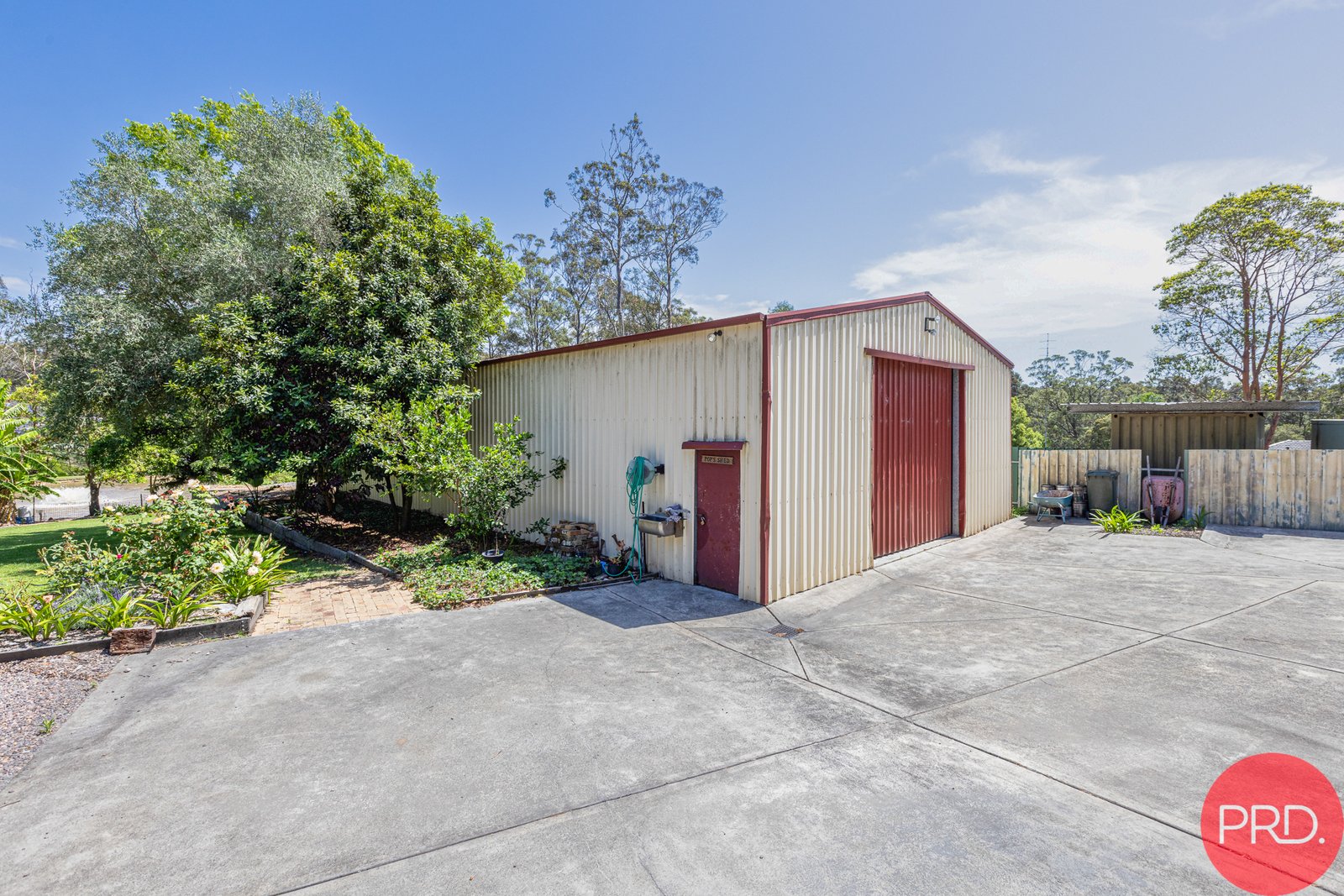 18 Avalon Drive THORNTON 11