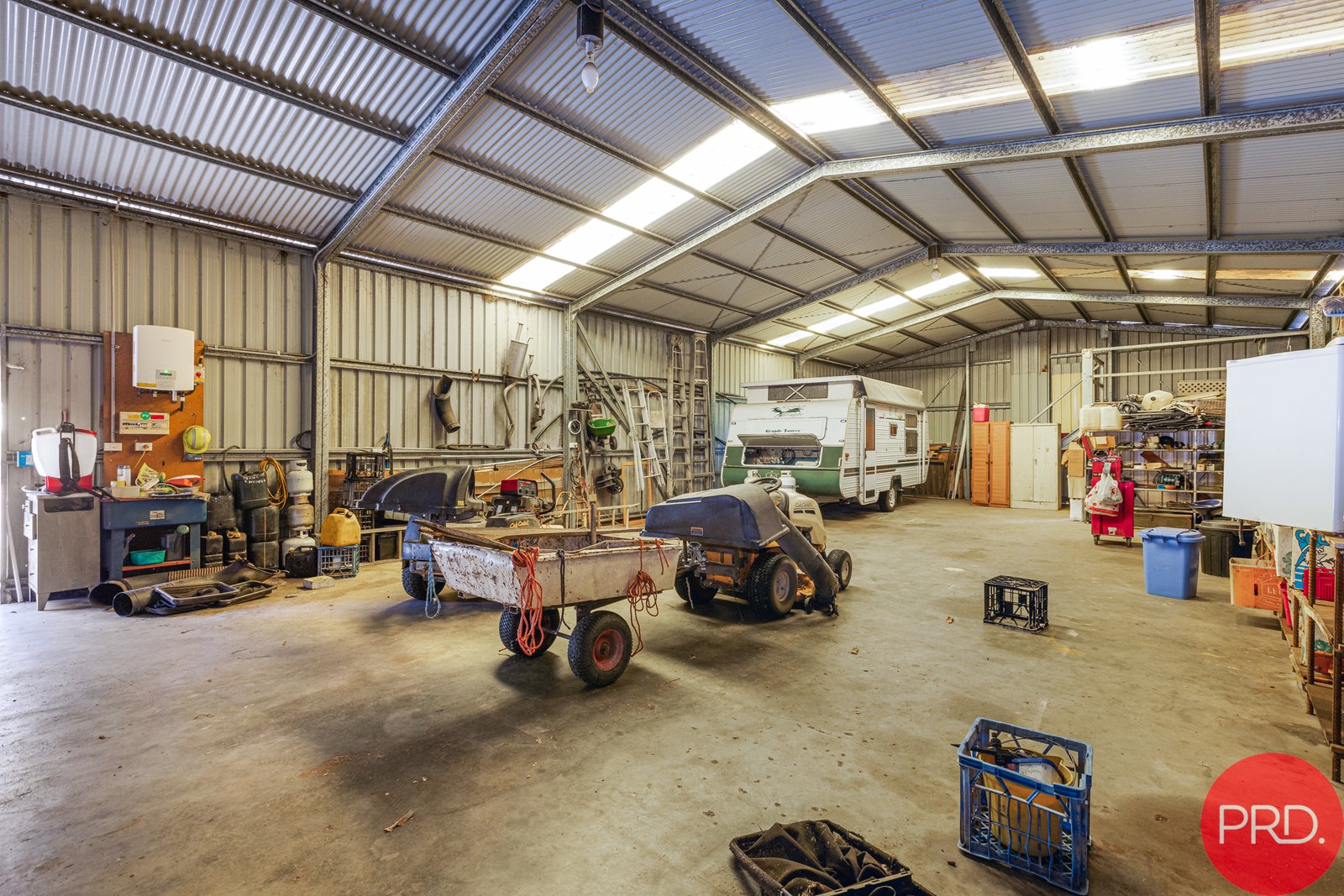 18 Avalon Drive THORNTON 12