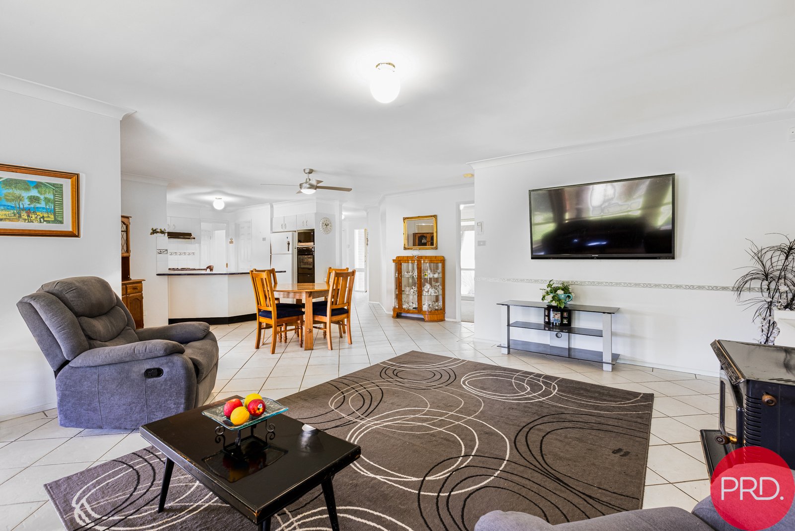 18 Avalon Drive THORNTON 16