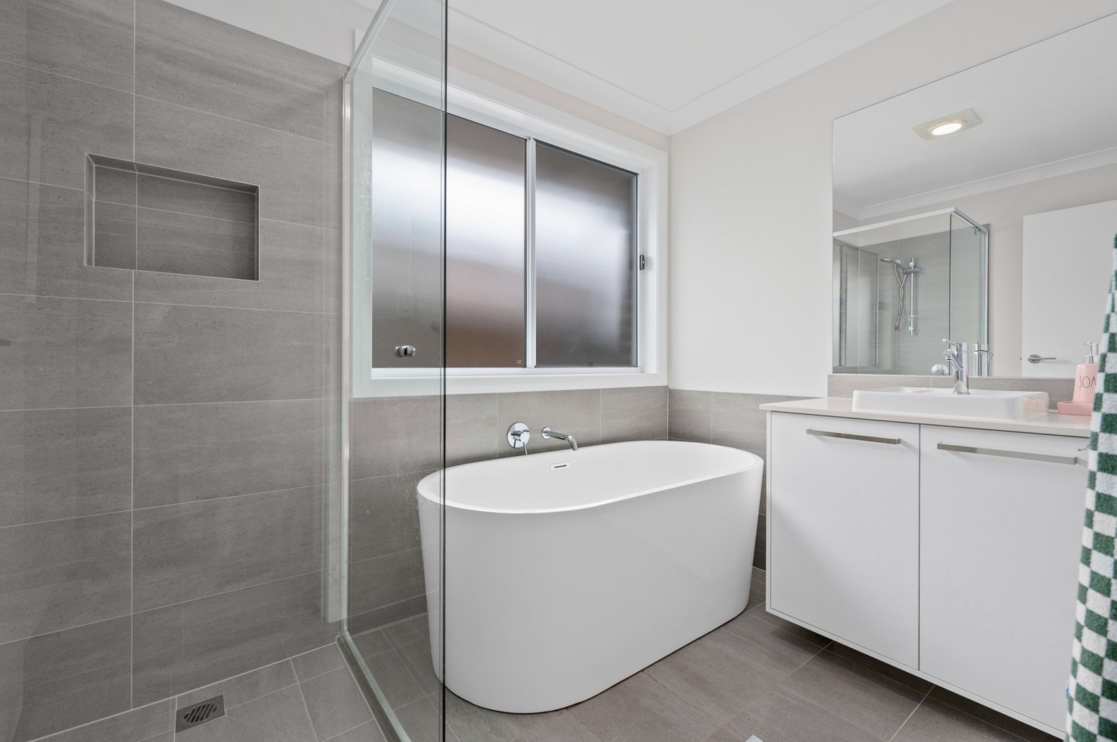 18 Avocet Street ABERGLASSLYN 11