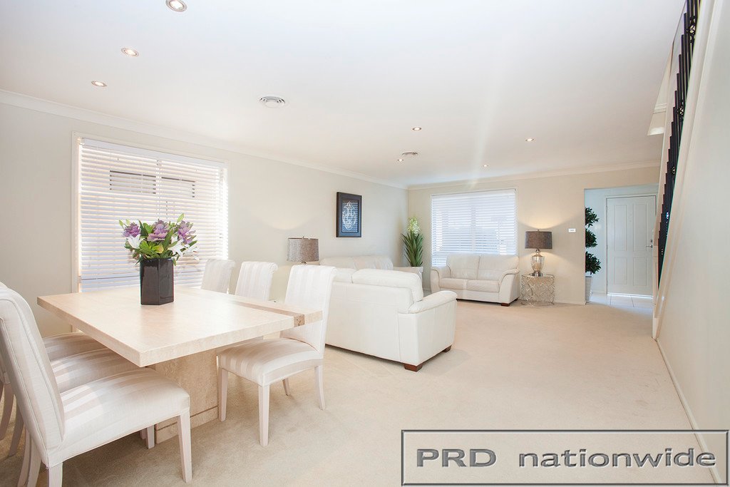 18 Avondale Drive THORNTON 3