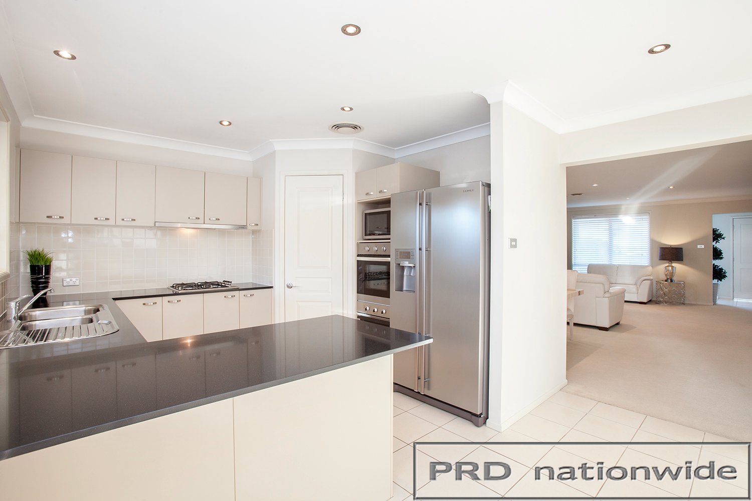 18 Avondale Drive THORNTON 4