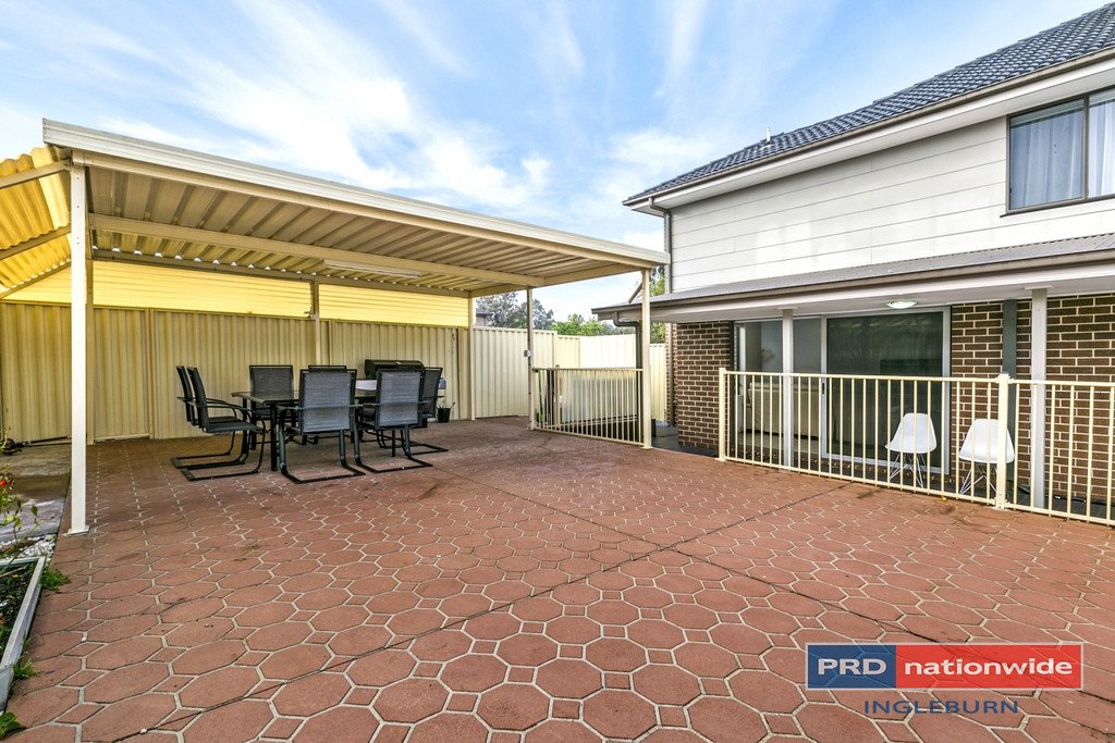 18 B Percival Avenue INGLEBURN 6