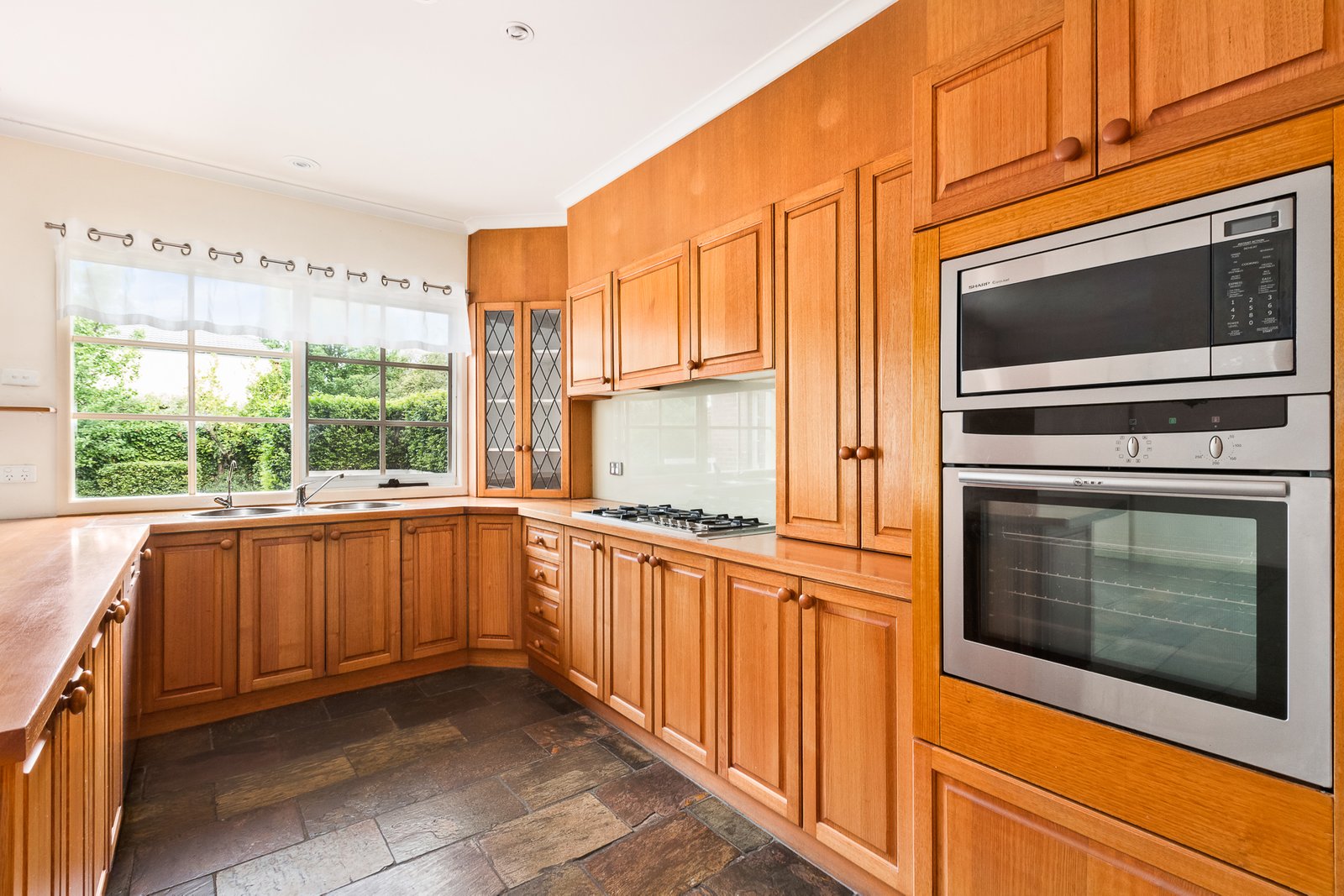 Gallery: 18 Balfour Street