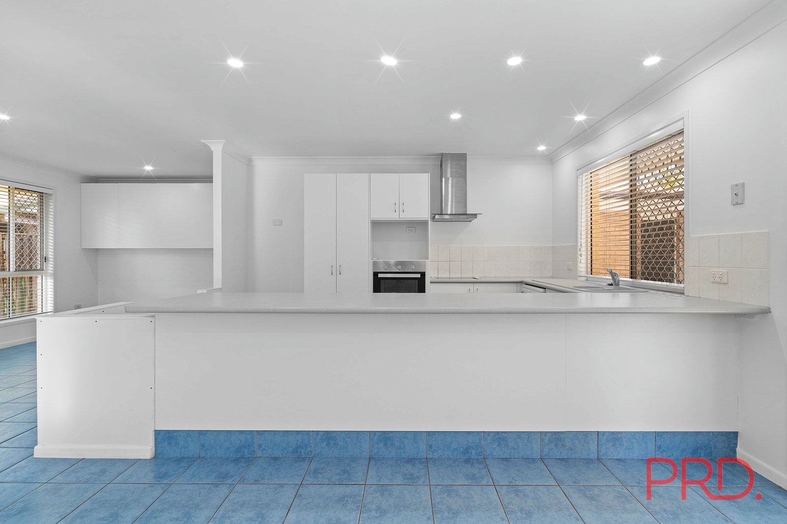 18 Ballerina Street BURLEIGH WATERS 3