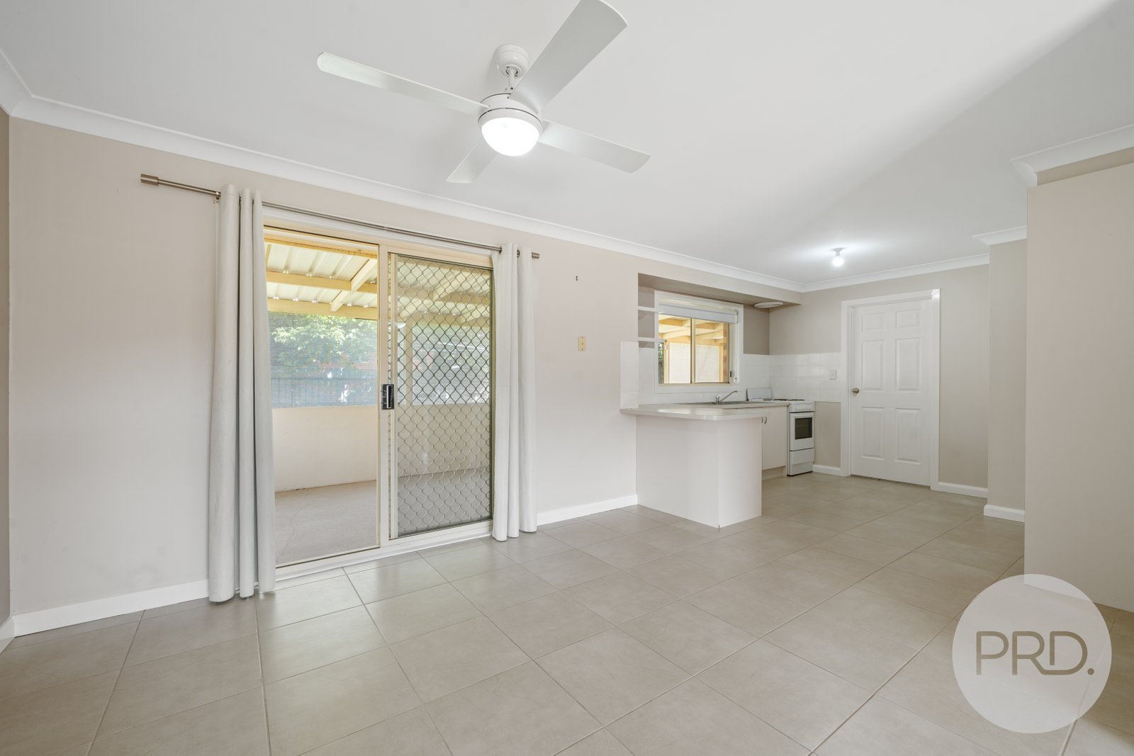 18 Bamarook Crescent GLENFIELD PARK 5